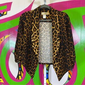 Hybrid & Company, Leopard Print Blazer. Size Small. In excellent condition!